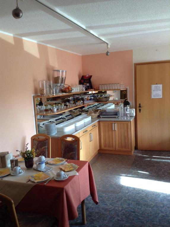 Hotel Zum Stresemann Гёттинген Экстерьер фото